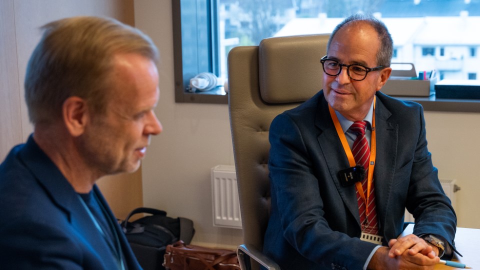 Walter Hern&aacute;ndez es el primer agricultor que firma directamente con Yara la compra de abono verde.